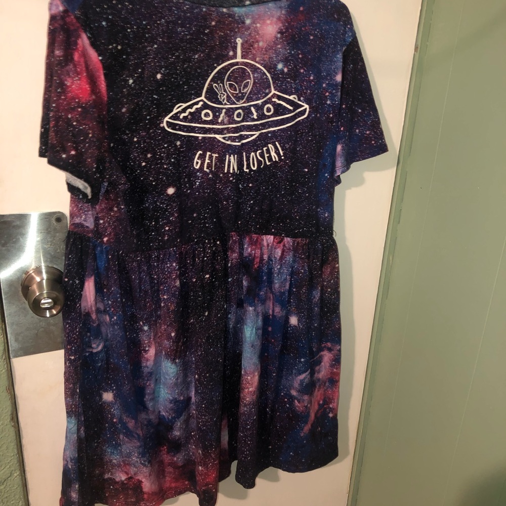 Hot topic xl galaxy print dress